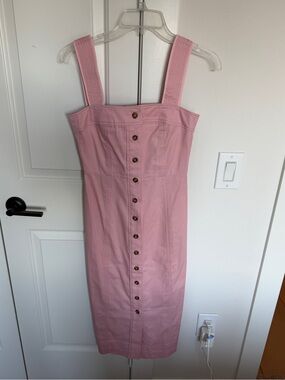 Hunter Bell Sleeveless Pink Button-Front Midi Dress